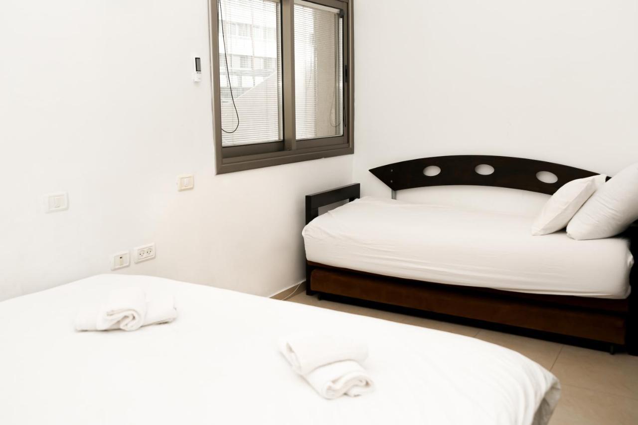 Sea View Apartment Prime Location On The Beach Tel Aviv Exterior foto